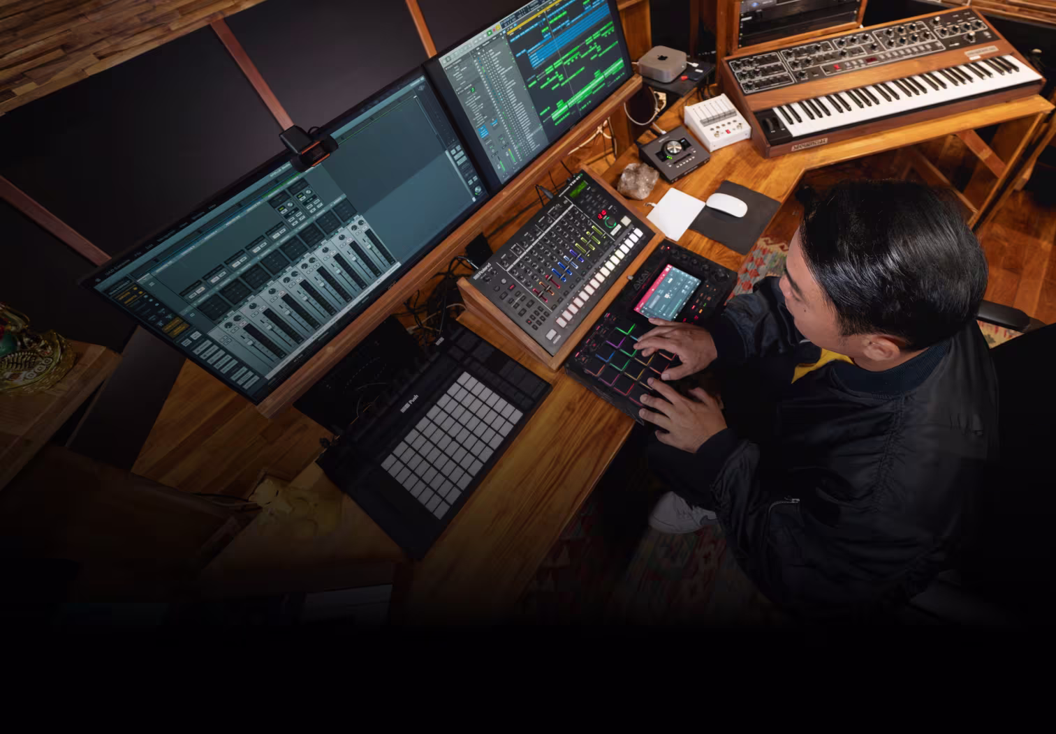 GlobalXtreme Product Signature